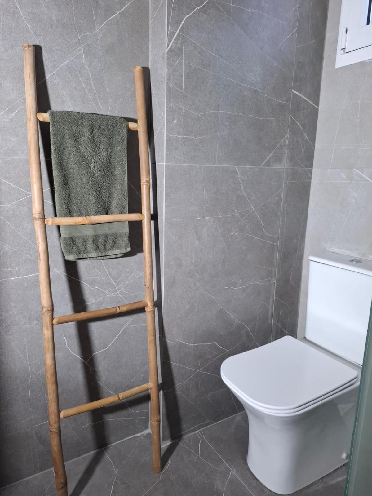 Hotel Platon Фалираки Екстериор снимка